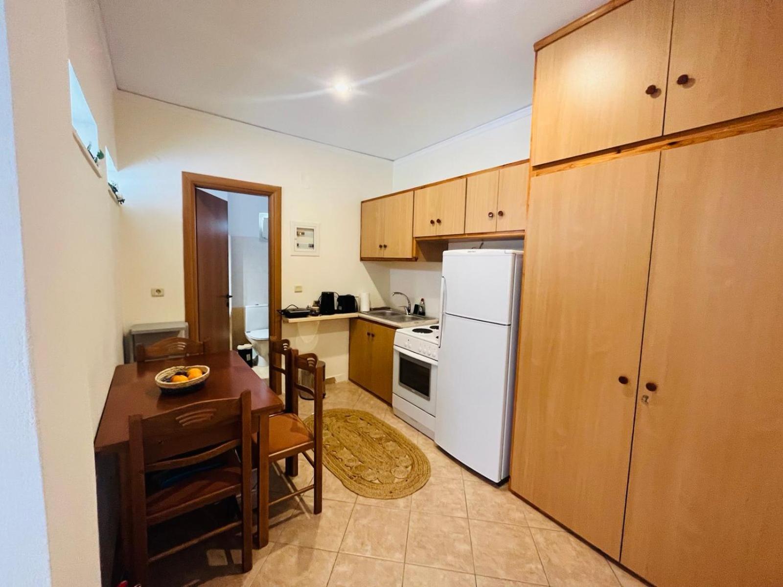 Ammoudeli Apartments Plomari Buitenkant foto